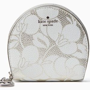 Light Metallic Silver Breezy Floral Larchmont Leather Card Holder